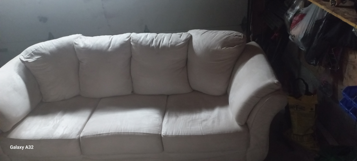 sofa while - photo 2