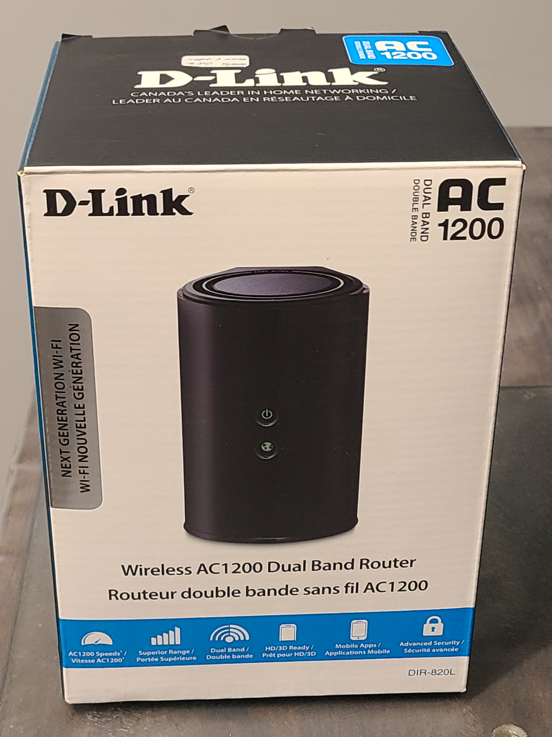 D-Link DIR-820L Wireless AC1200 Dual Band Router