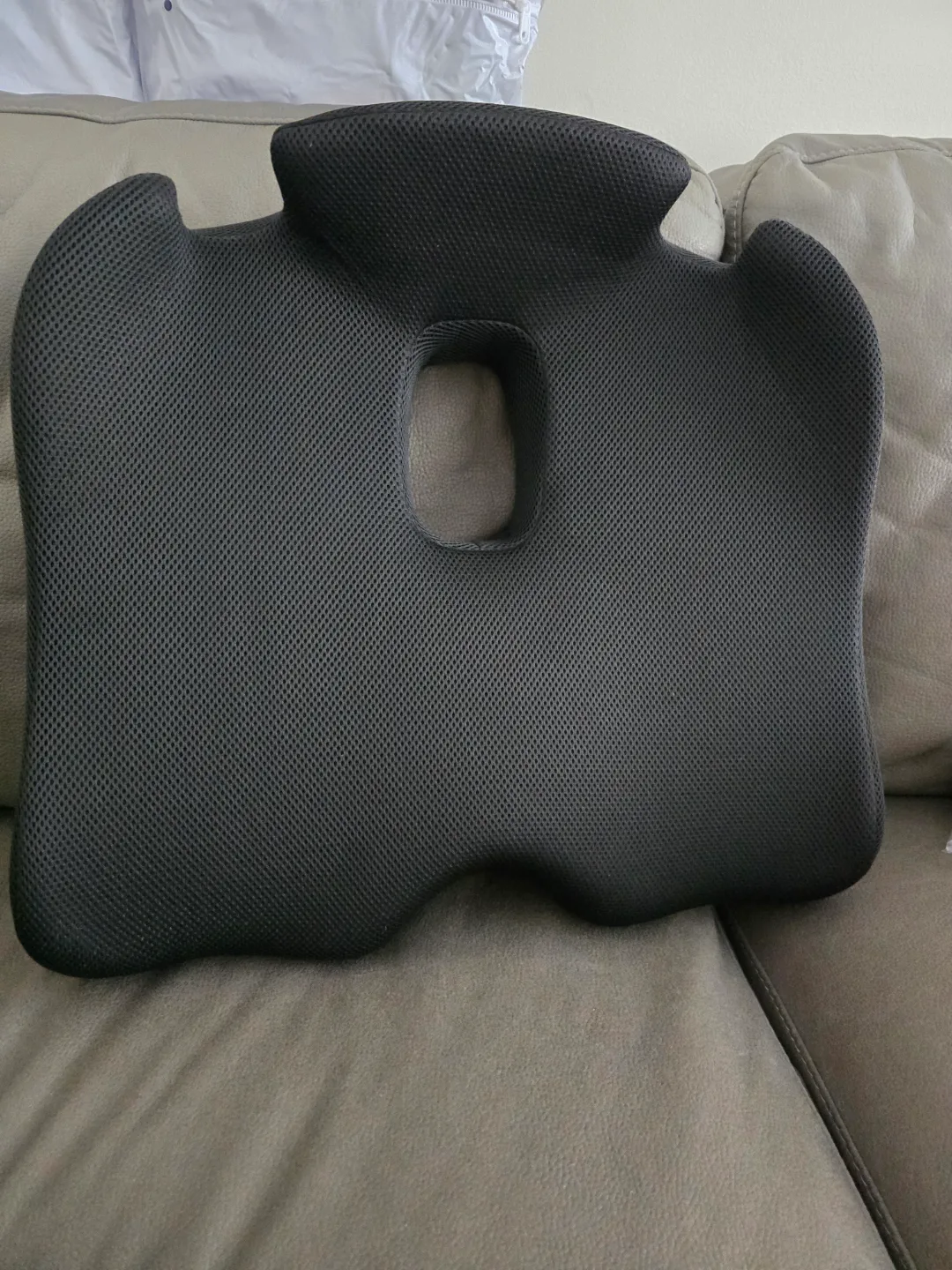 Ergonomic Memory Foam Seat Cushion with Washable Cover image indicator(10)