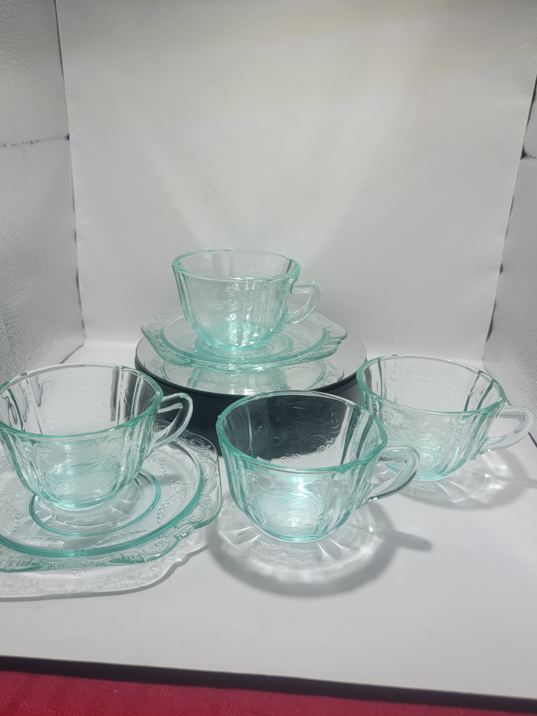Vintage Depression Glass Teacups and Saucers Set of Four - photo 2