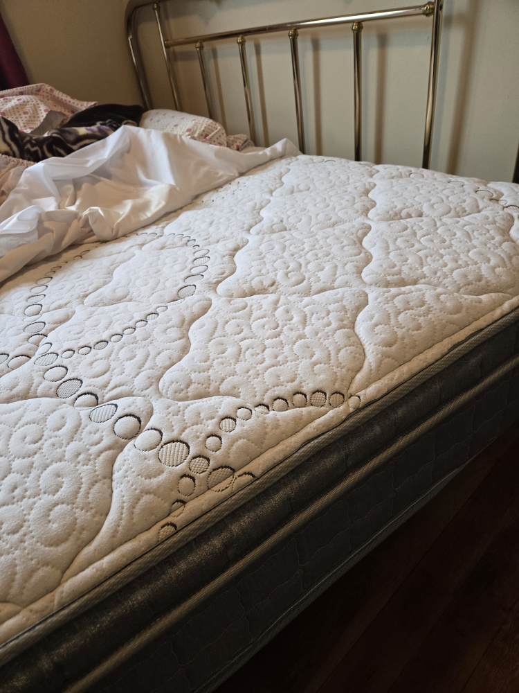 queen Frame and Mattress Set - photo 2
