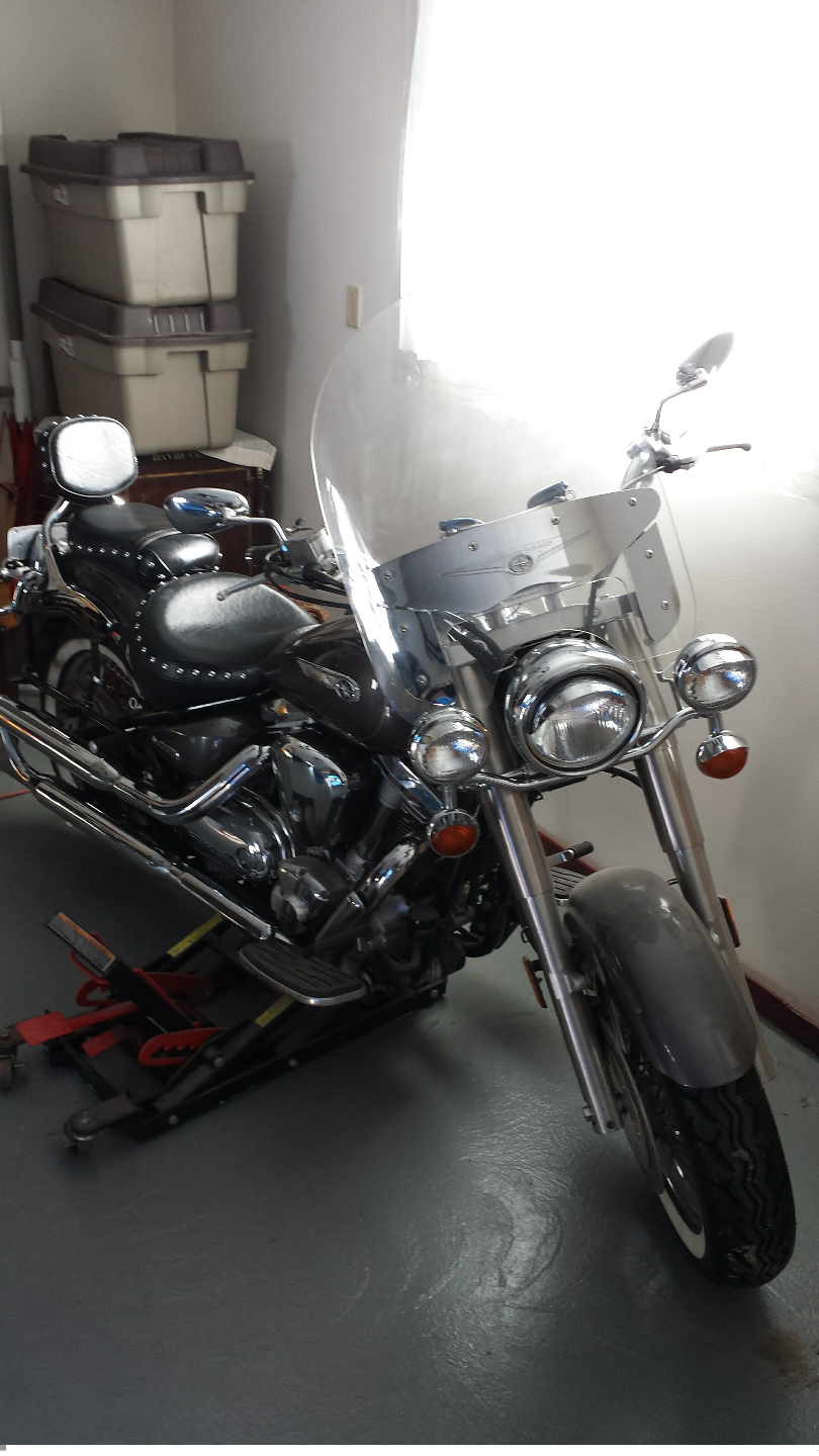 2003 Yamaha Silverado Roadstar 1600 cc's like new