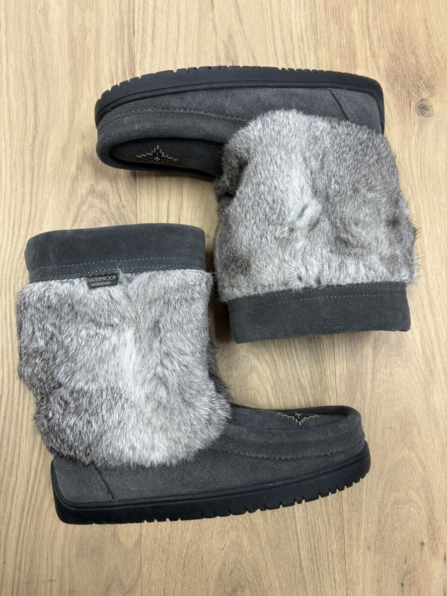 Manitobah half Mukluks Grey Rabbit Fur Winter Boots