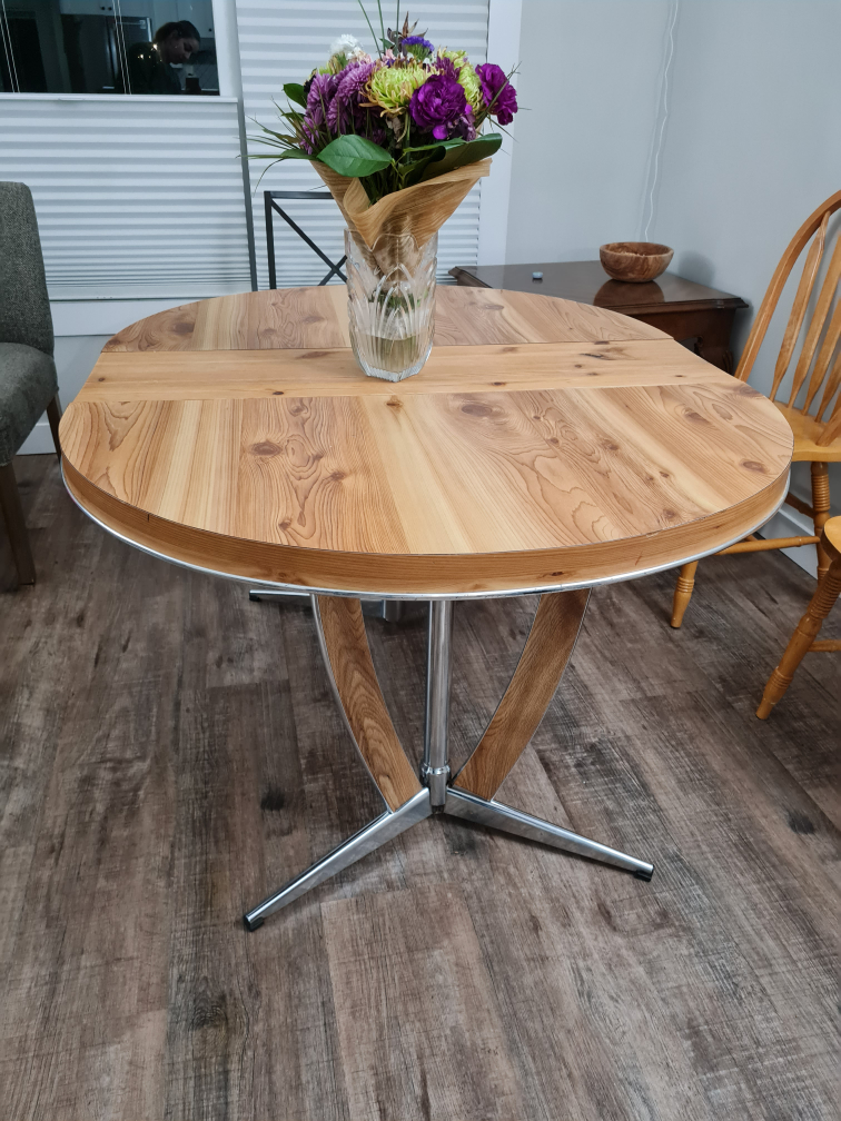 Mid-Century Modern Extendable Dining Table - photo 5