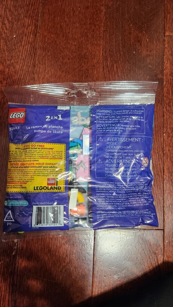 LEGO Friends 30633 Skate Ramp Polybag - New image indicator(2)