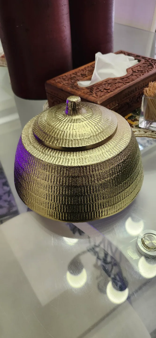 Gold textured dish with lid thumbnail