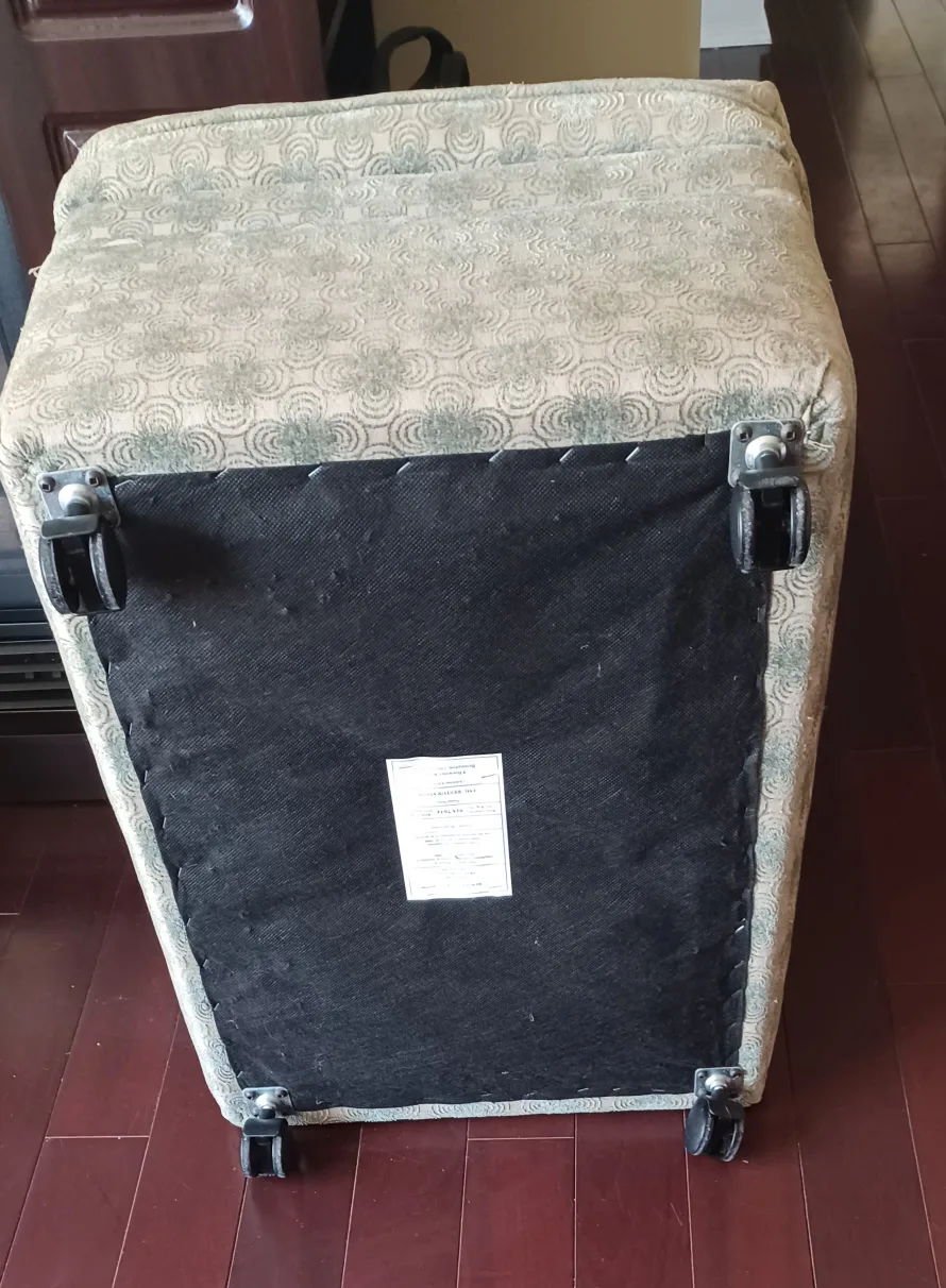 Storage Ottoman - Green Fabric image indicator(6)