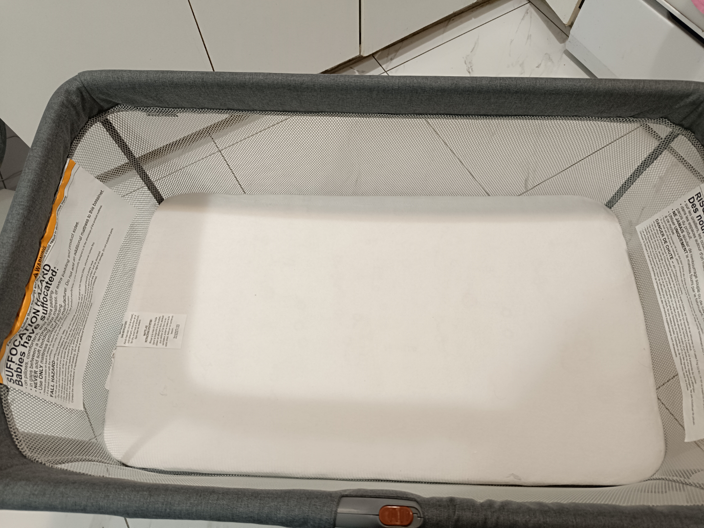 Baby Bassinet with Stand - photo 2