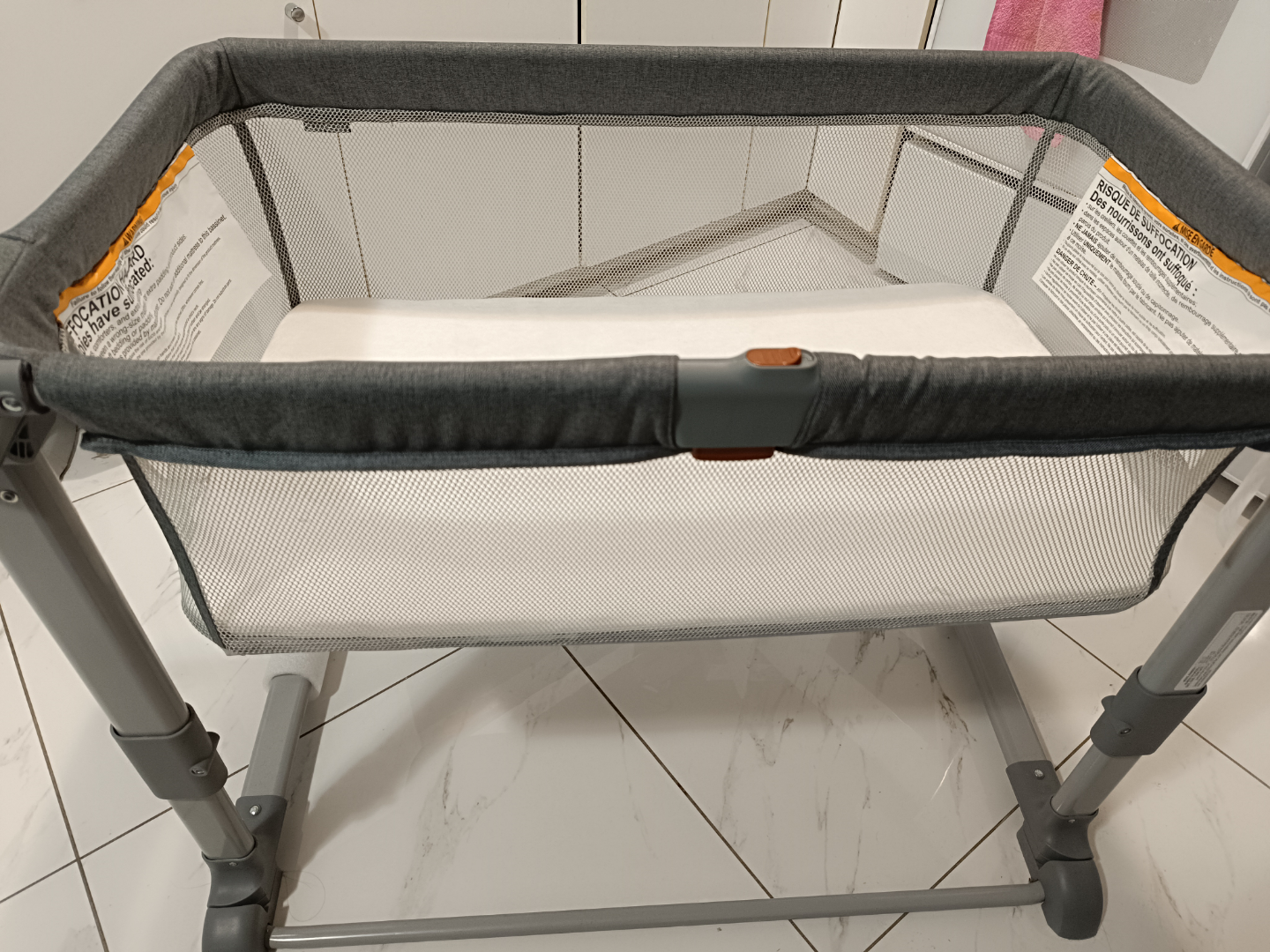 Baby Bassinet with Stand - photo 3