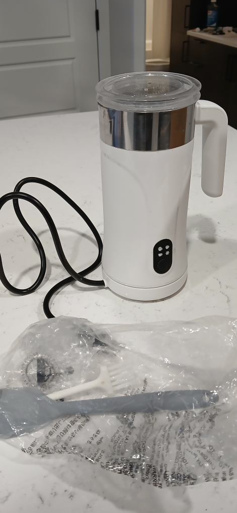free Milk Frother - Brand New 💚