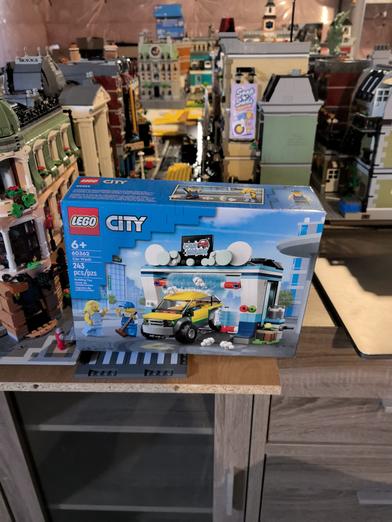 LEGO City Car Wash 60362 New in Box