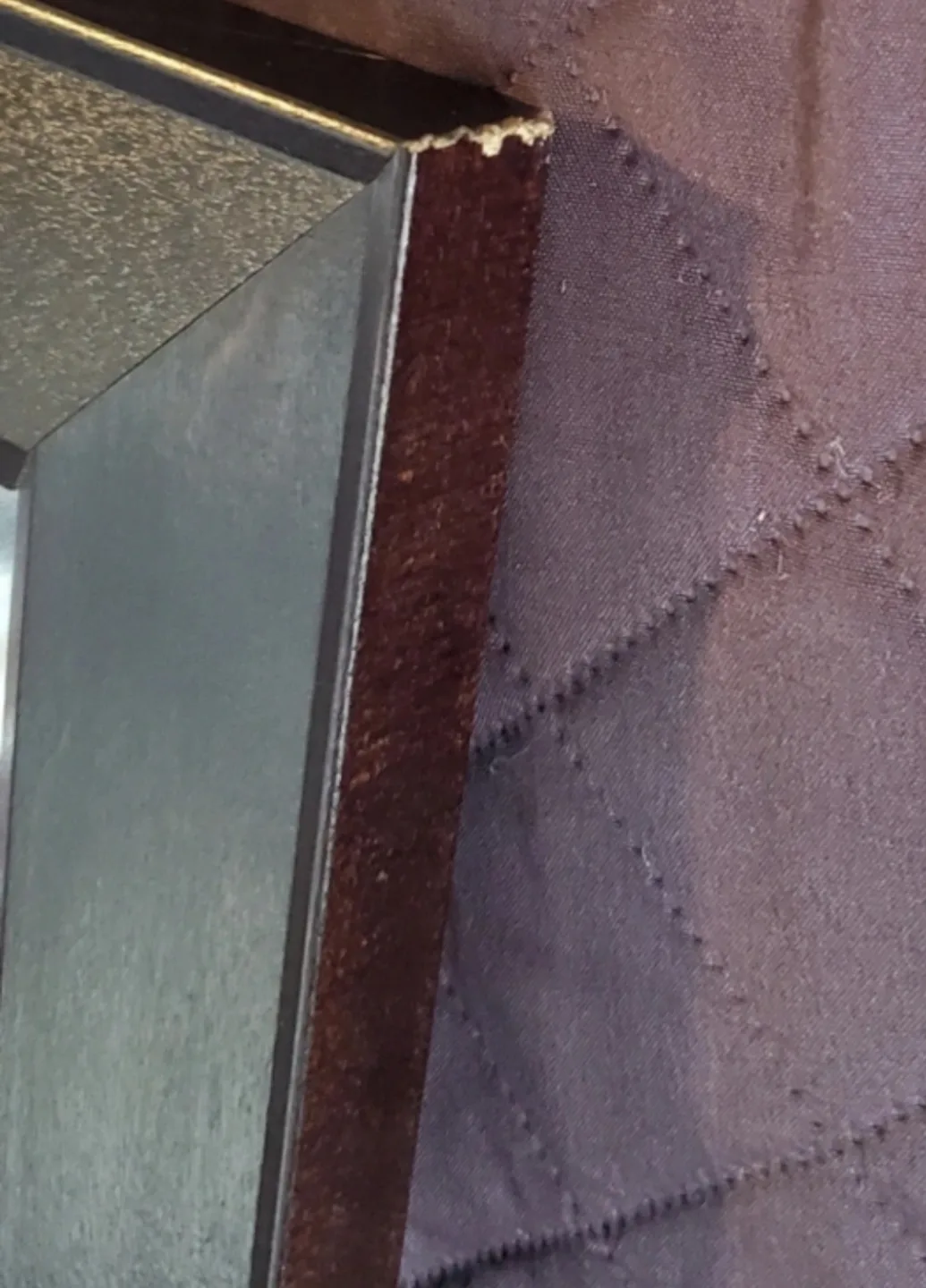 Mirror with hooks image indicator(2)