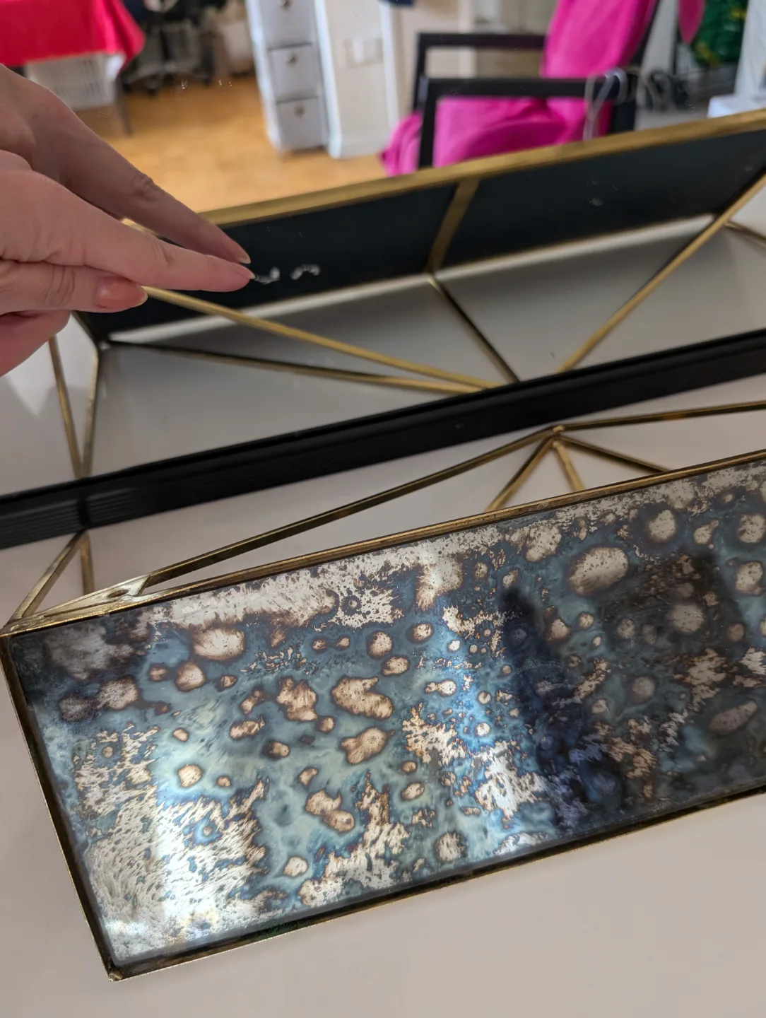 Gold Geometric Wall Shelf with Distressed Mirror top 💚 image indicator(9)