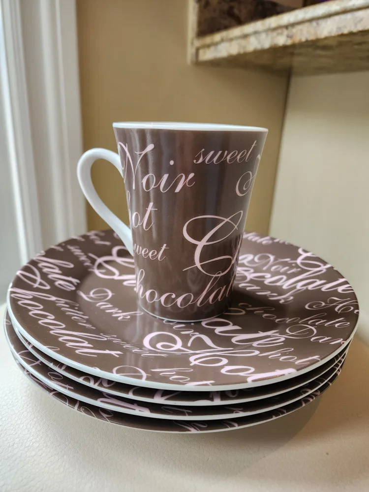 La Senza at Home - 4pck Mugs & Plates image indicator(3)