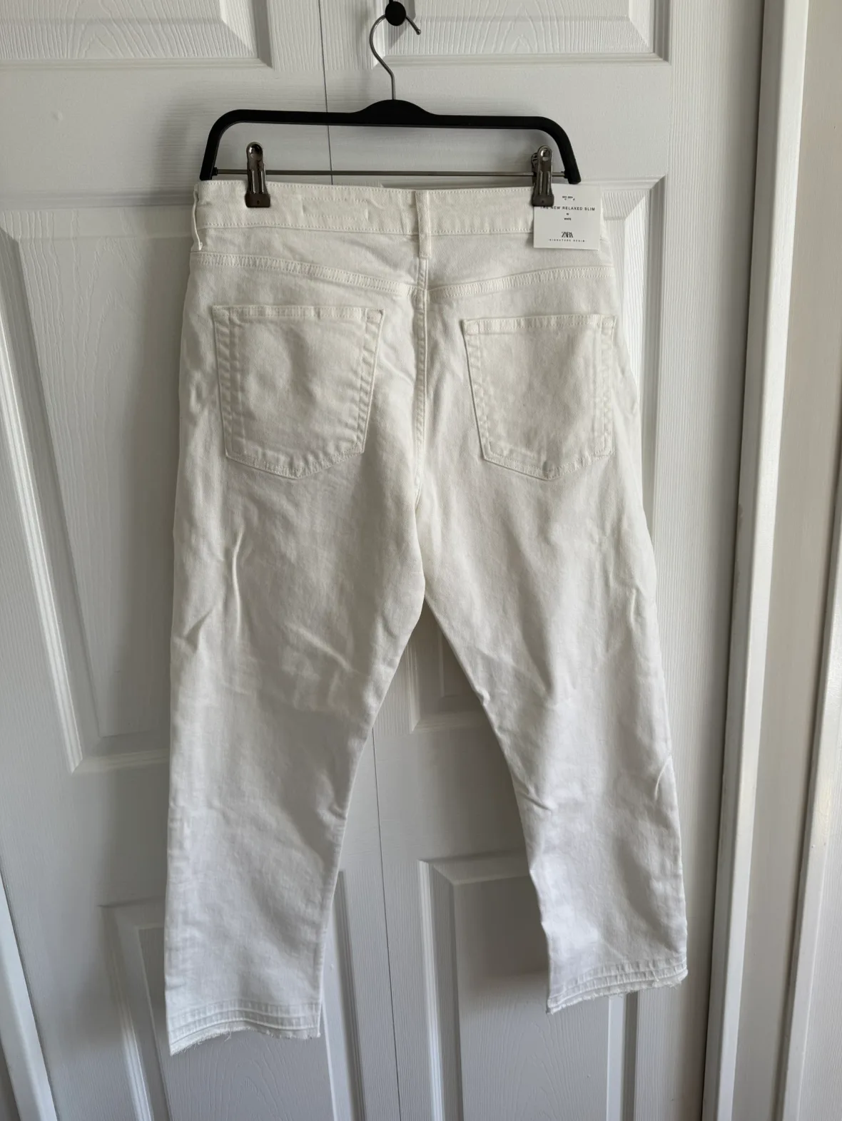 Zara White Jeans 💚 image indicator(2)