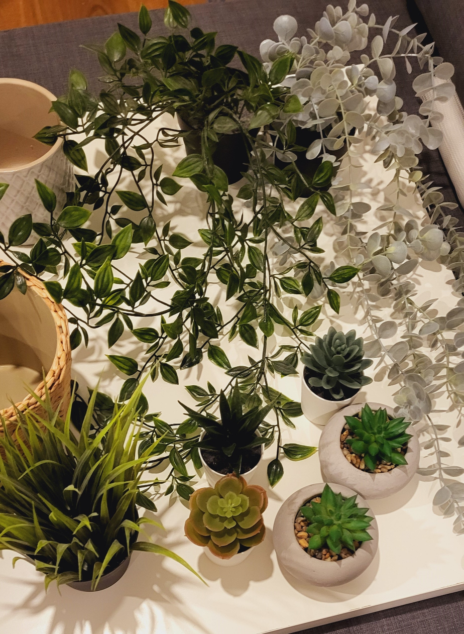 9 pots with 10 artificial Potted Plants - photo 4