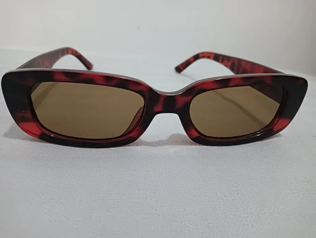 Red Tortoiseshell Square Sunglasses image indicator(4)