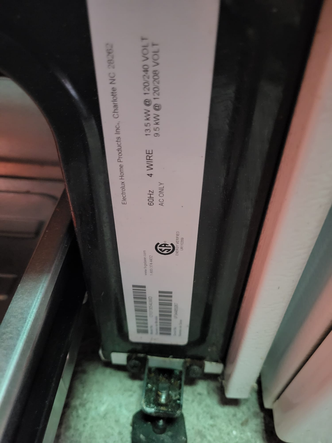 Frigidaire Electric Range - photo 2
