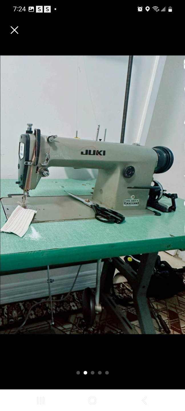 Juki Industrial Sewing Machine - photo 4