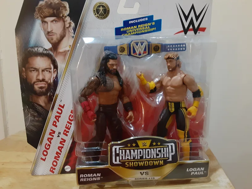 WWE Champion Figure Stone Cold vs Triple H Collectible Set image indicator(4)