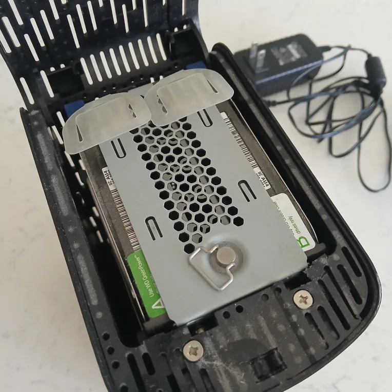 WD external backup drive 2tb RAID image indicator(2)