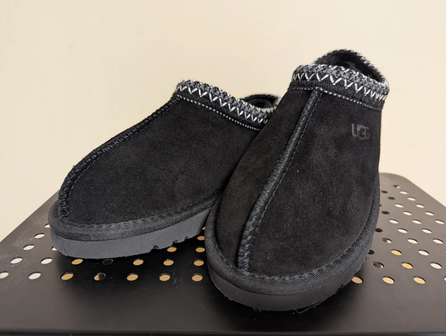 UGG Australia Tasman Slippers ~ *NEW* image indicator(2)