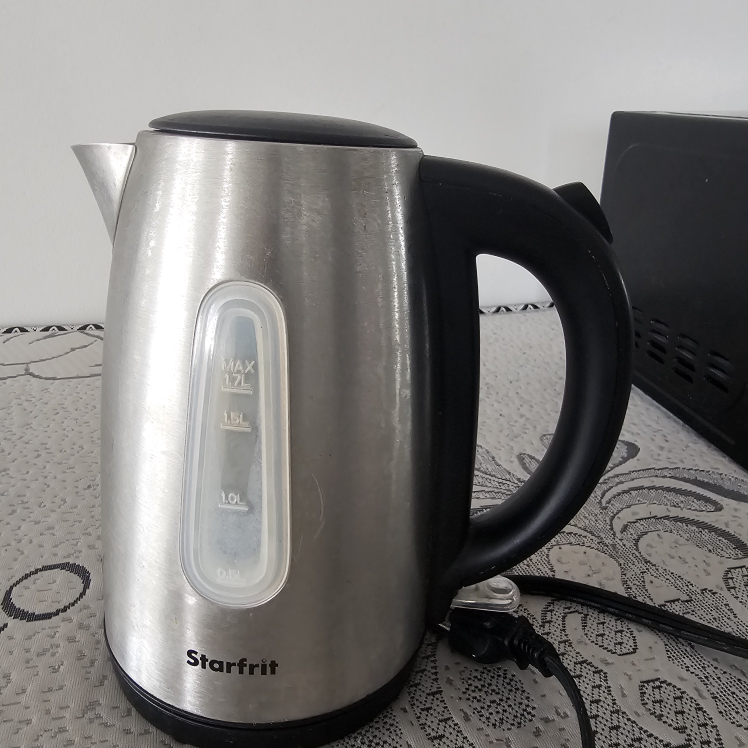 Starfrit Electric Kettle