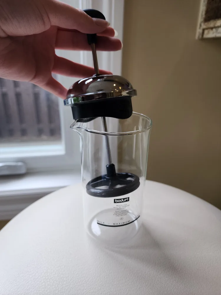 Bodum Manual Milk Frother! image indicator(2)
