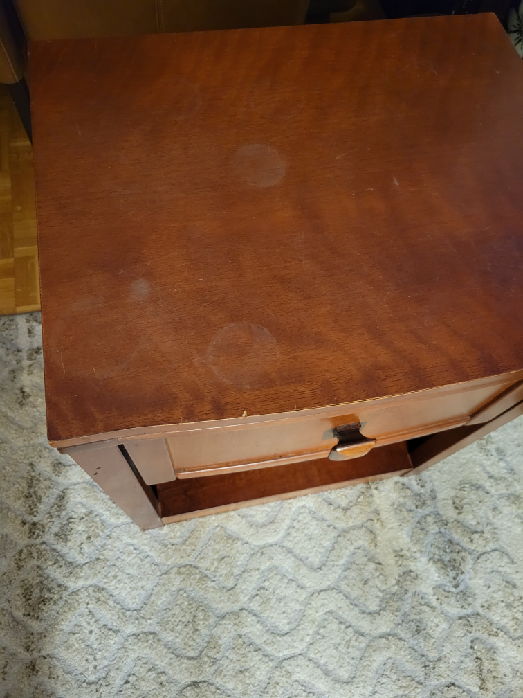 2 Night stands / End tables $50 for both - photo 2
