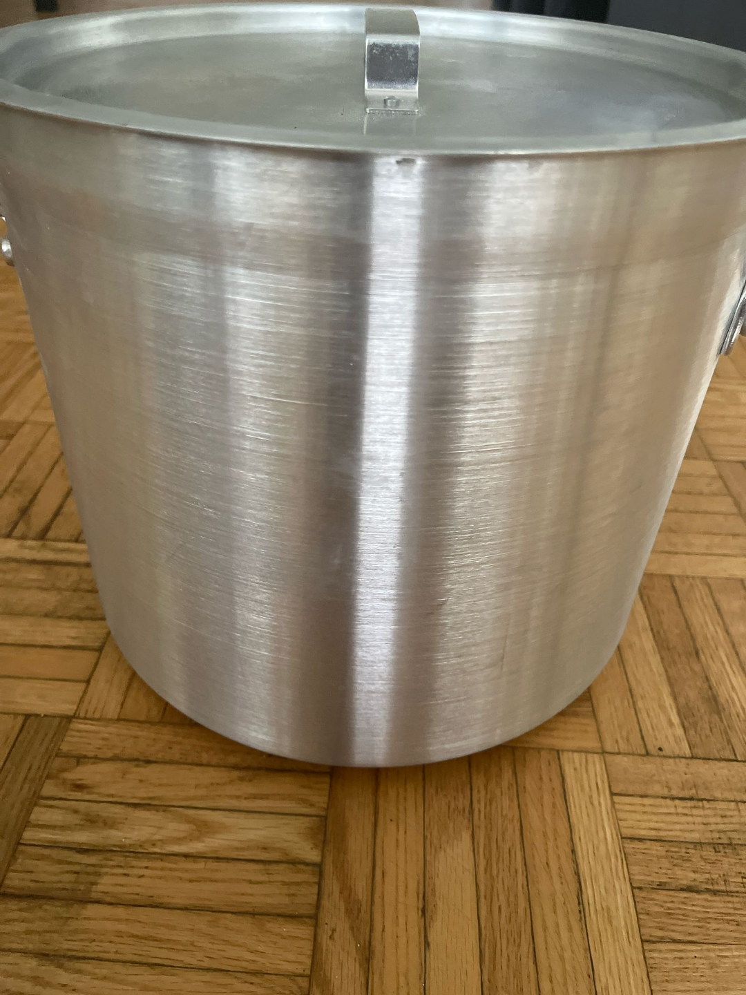 Large Aluminum Stock Pot with Lid - photo 2