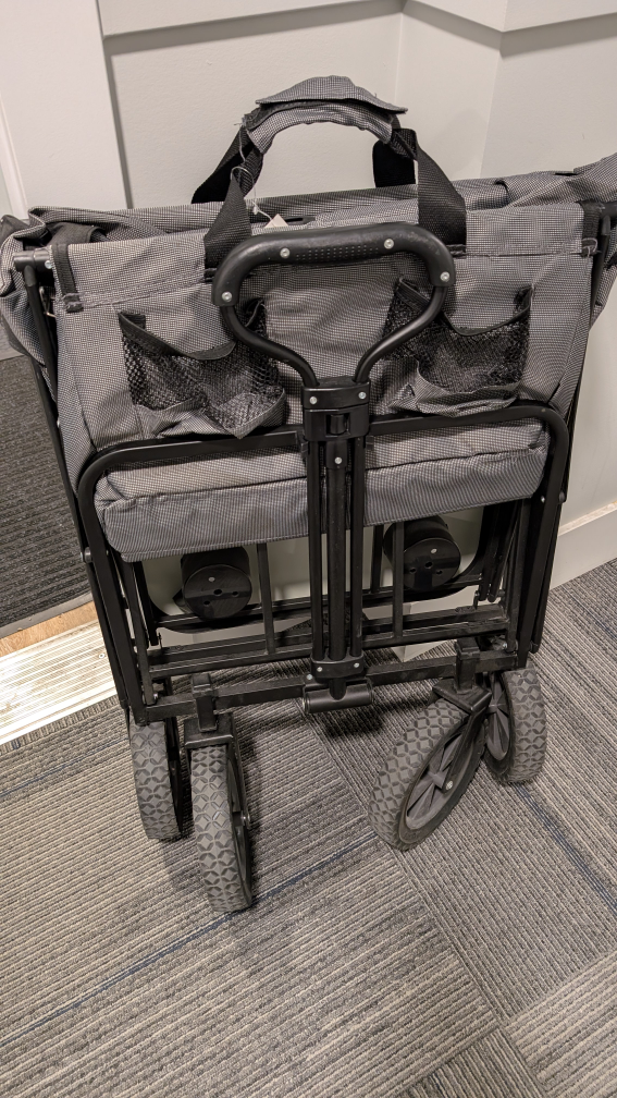 Collapsible Outdoor Utility Wagon - photo 2