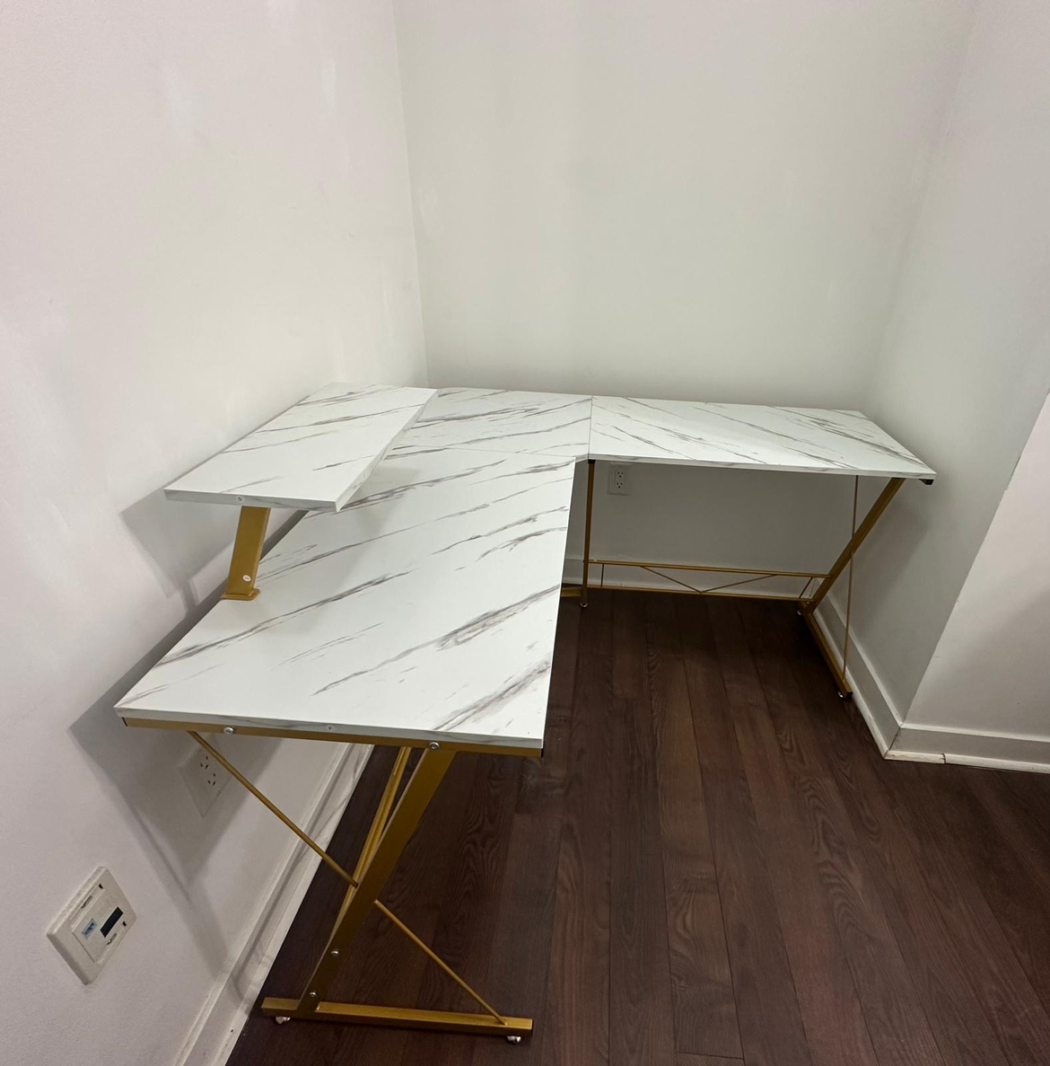 L shaped office/gaming desk