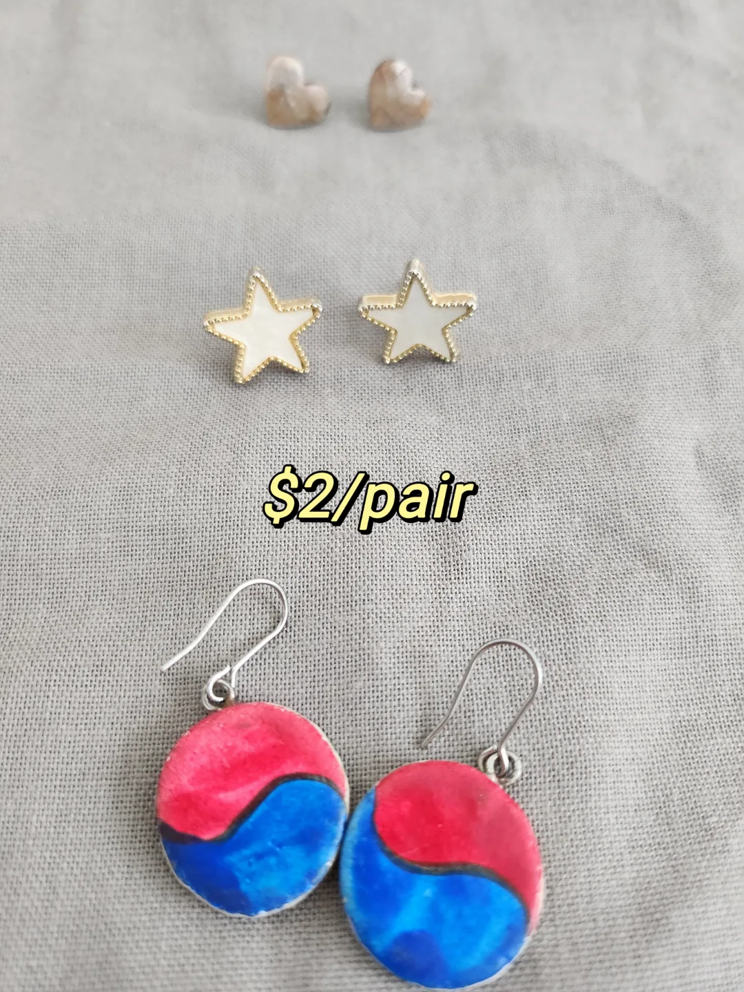 Assorted Earrings, Chokers, and Bracelet image indicator(3)