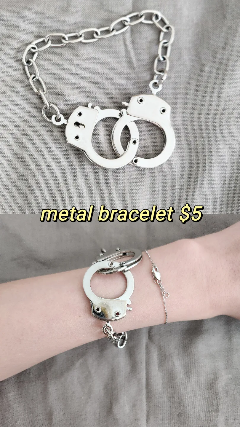 Assorted Earrings, Chokers, and Bracelet image indicator(5)