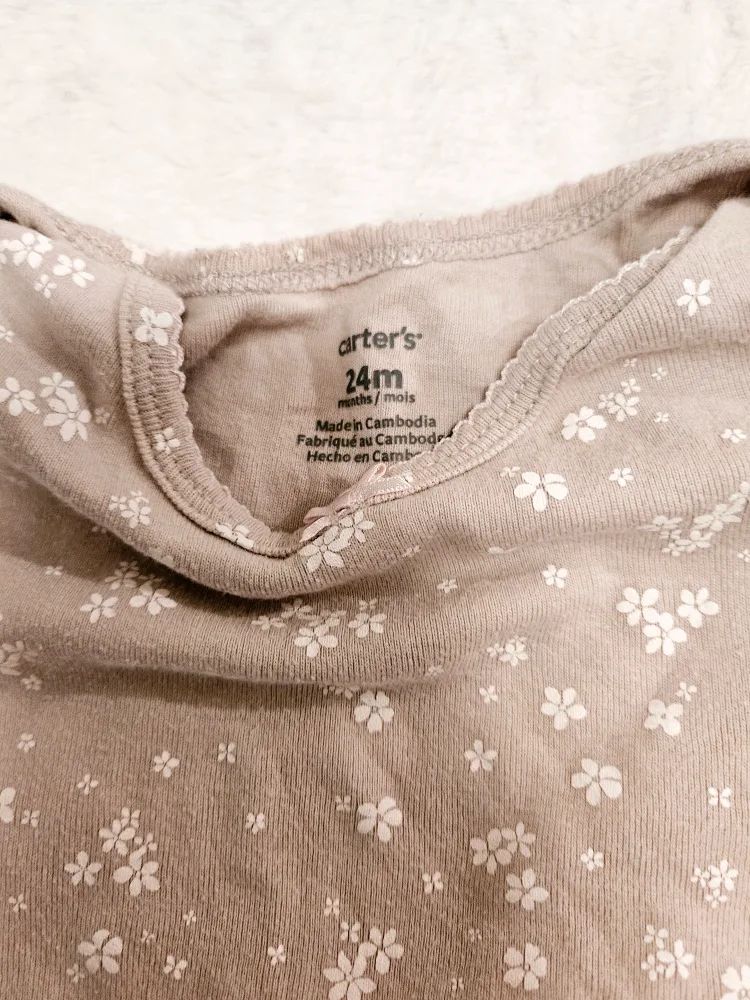 ##freecycle Carter's 24M Baby Bodysuit - Floral Print image indicator(2)