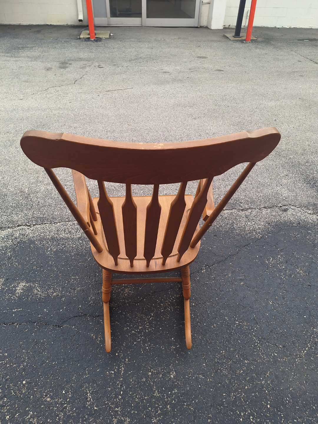 Classic Wooden Rocking Chair - photo 4