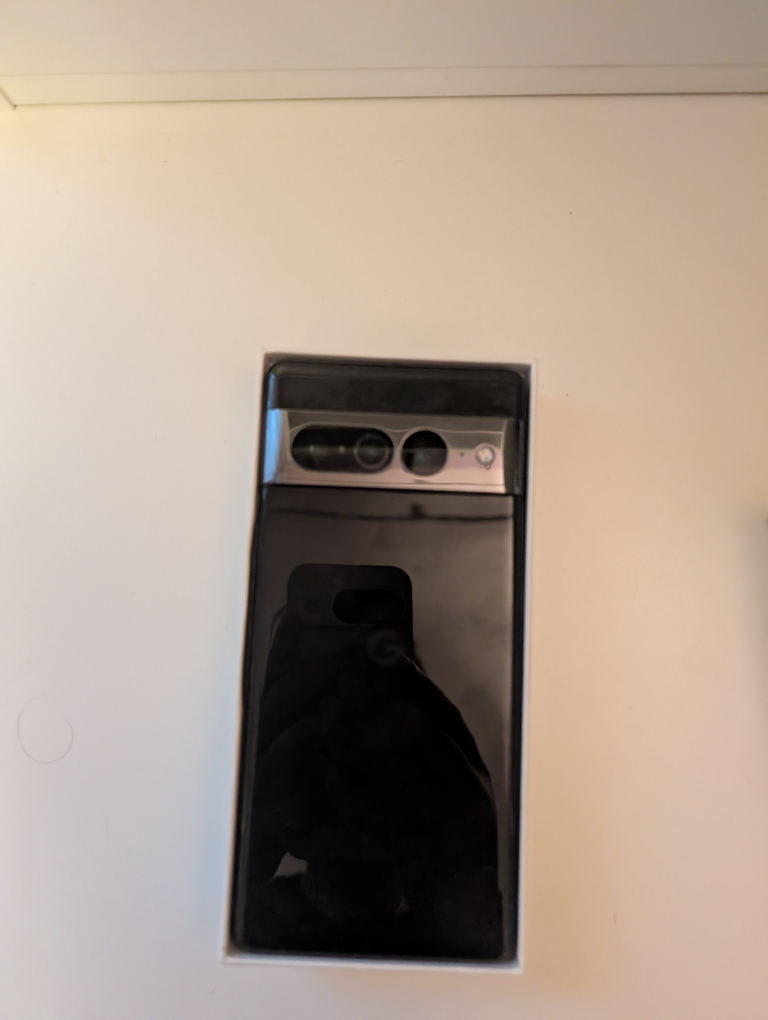 Google Pixel 7 Pro (READ) - photo 3