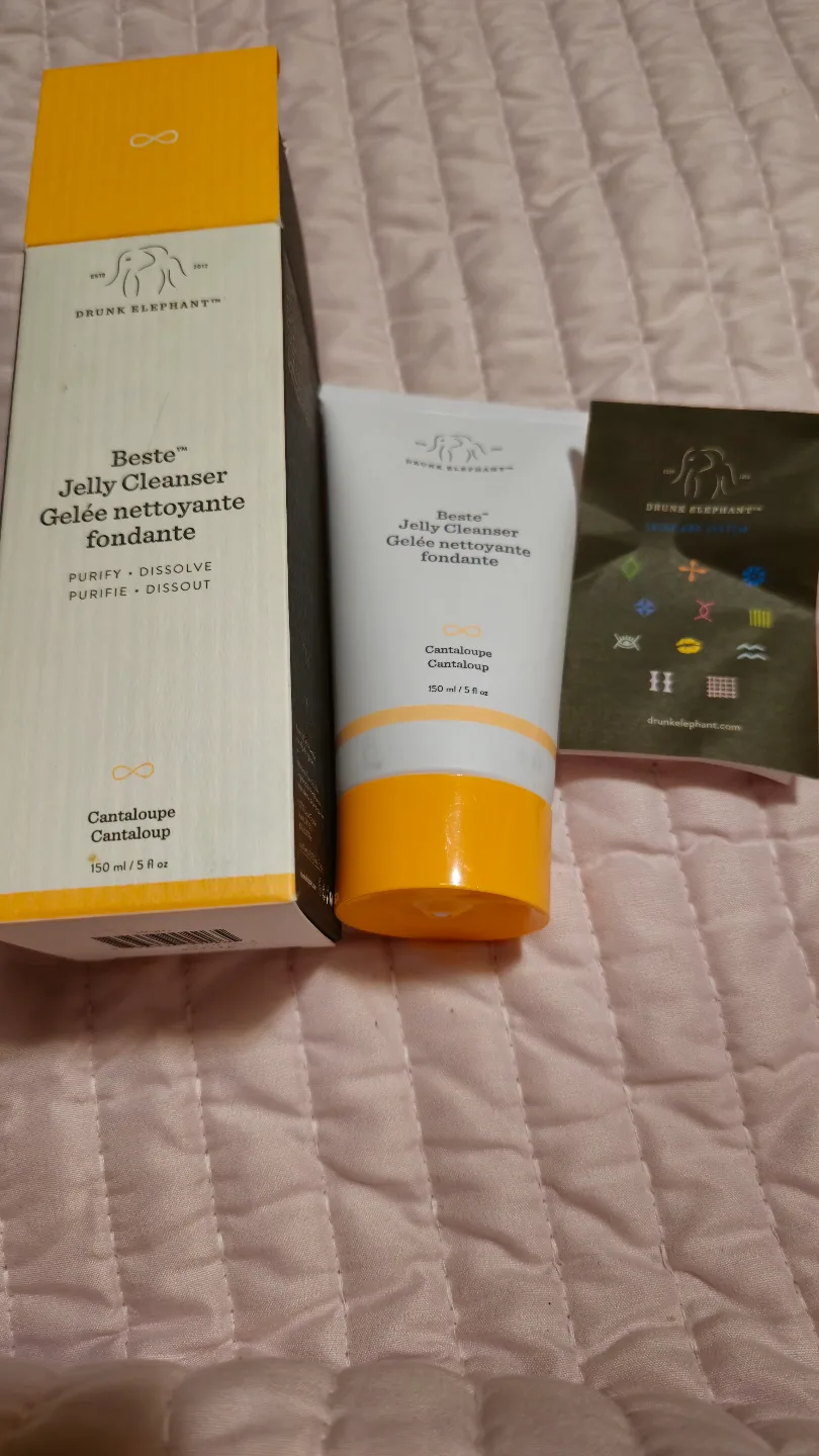 Drunk Elephant Beste Jelly Cleanser - Cantaloupe - 150ml image indicator(5)