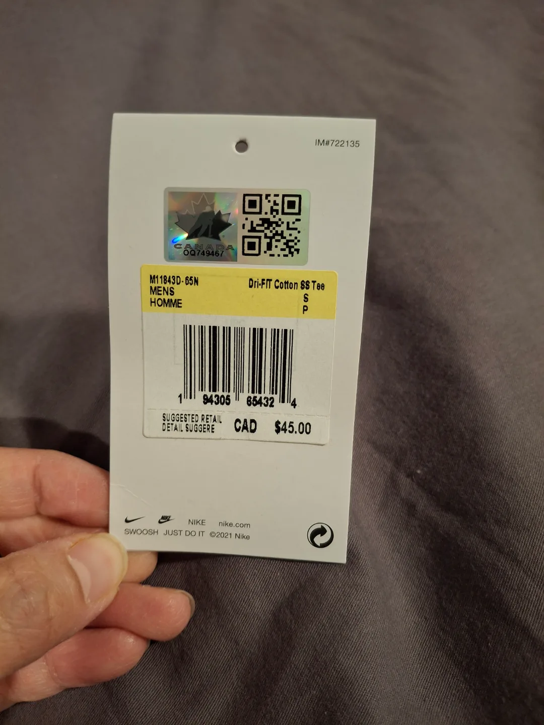 Nike Dri-FIT Team Canada T-Shirt - Size Small image indicator(4)