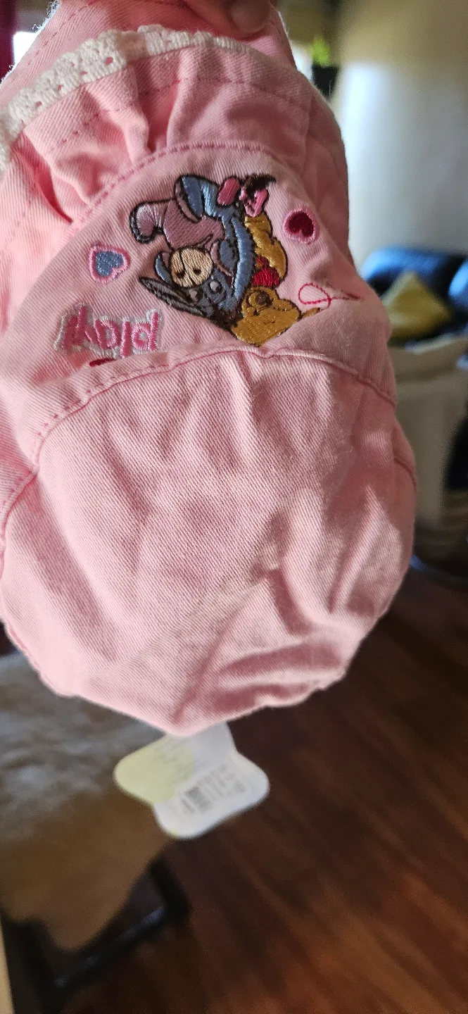 Winnie the Pooh Baby Sun Hat image indicator(2)