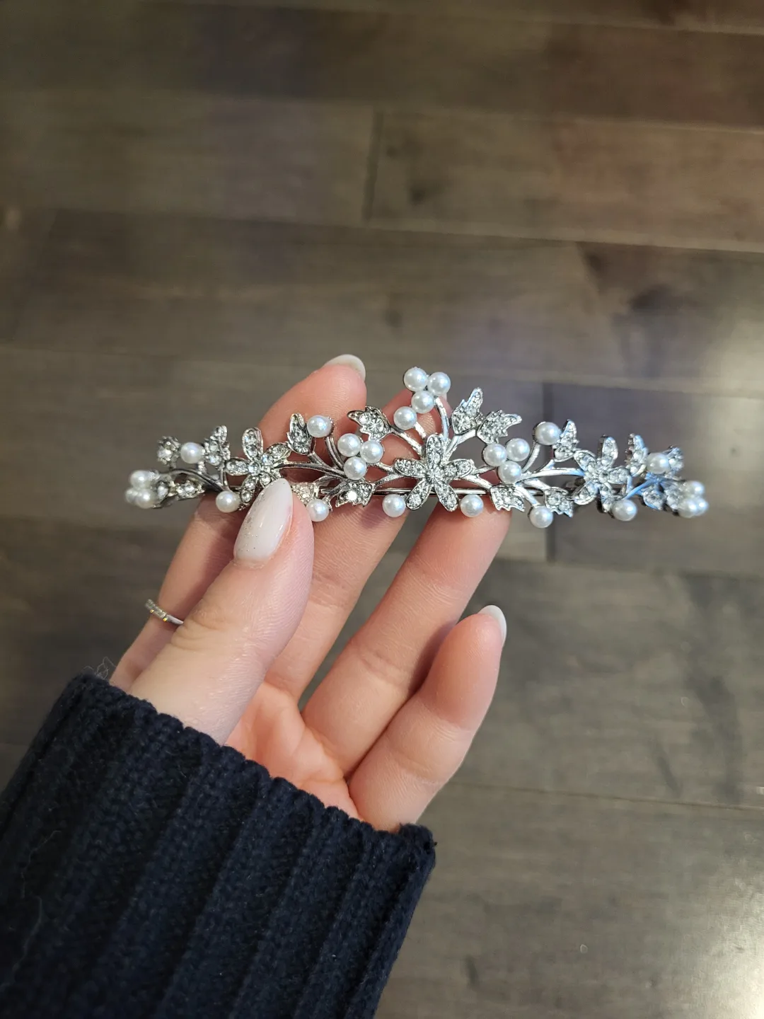 Silver Pearl and Rhinestone Tiara thumbnail