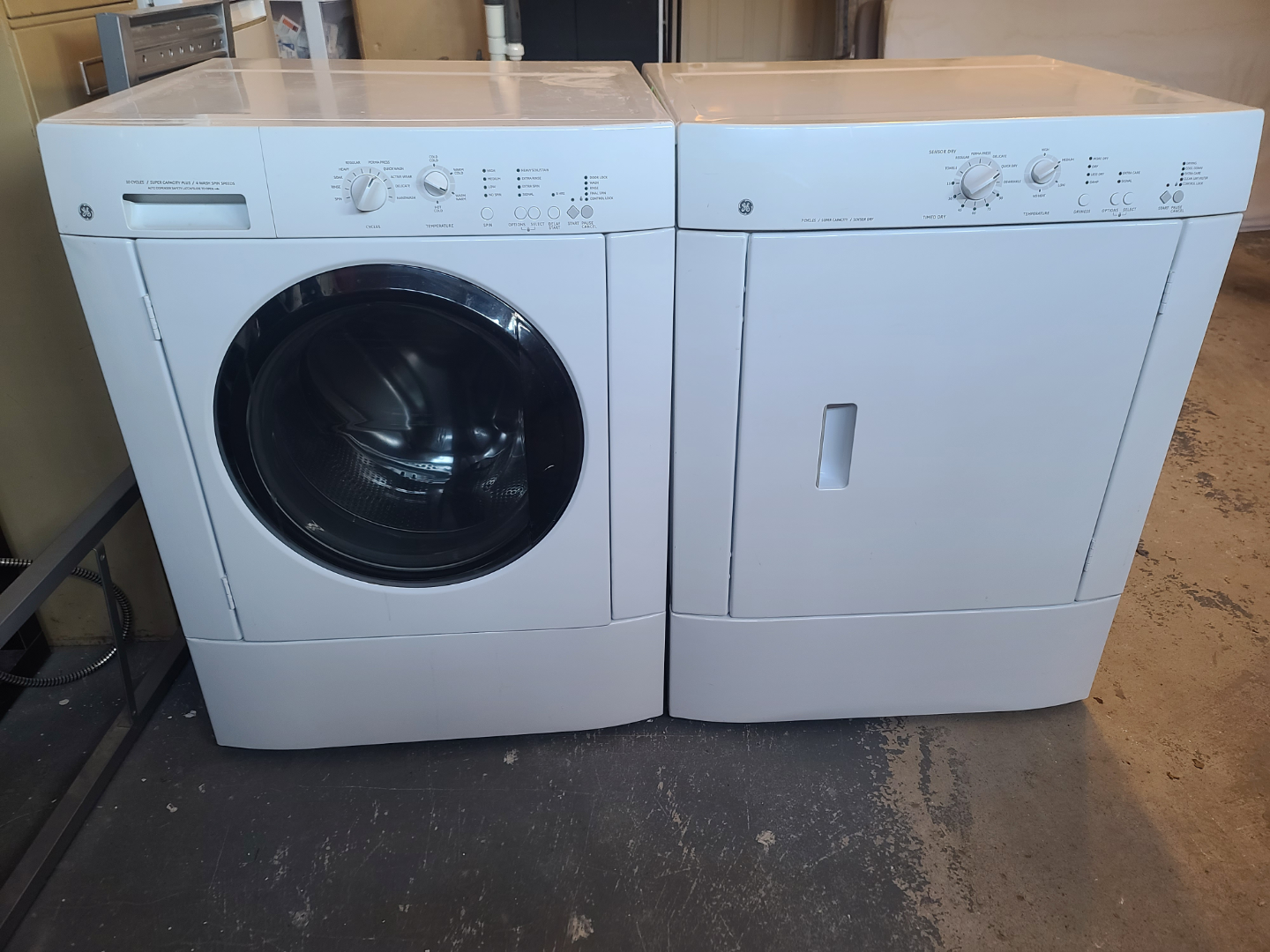 GE Washer and Dryer Set