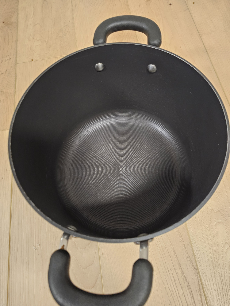 Circulon Hard Anodized Stock Pot with Lid - photo 2