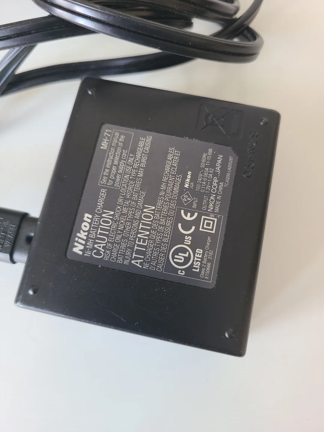 Nikon COOLPIX MH-71 Battery Charger image indicator(2)