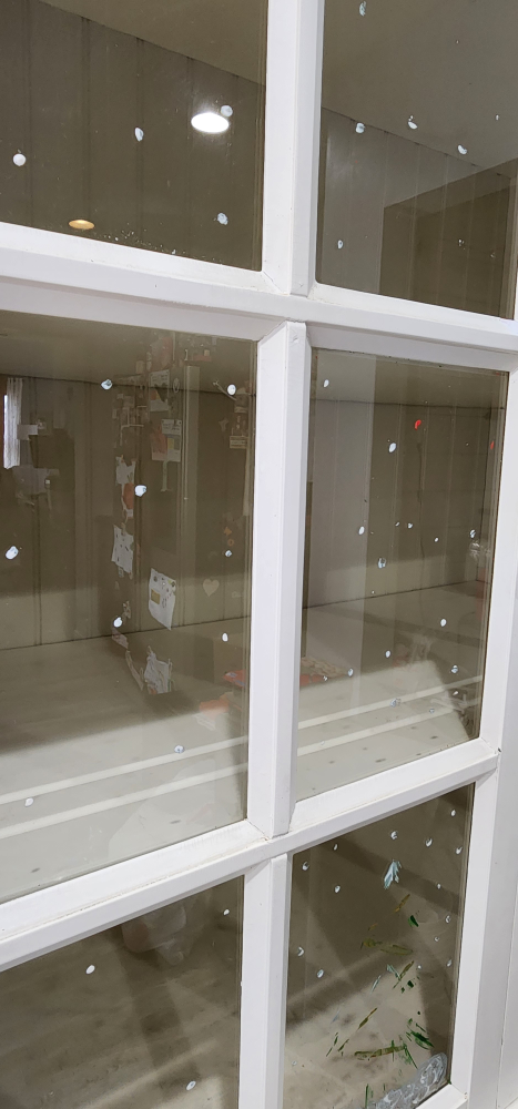 White Wooden China Cabinet with Glass Doors - photo 5