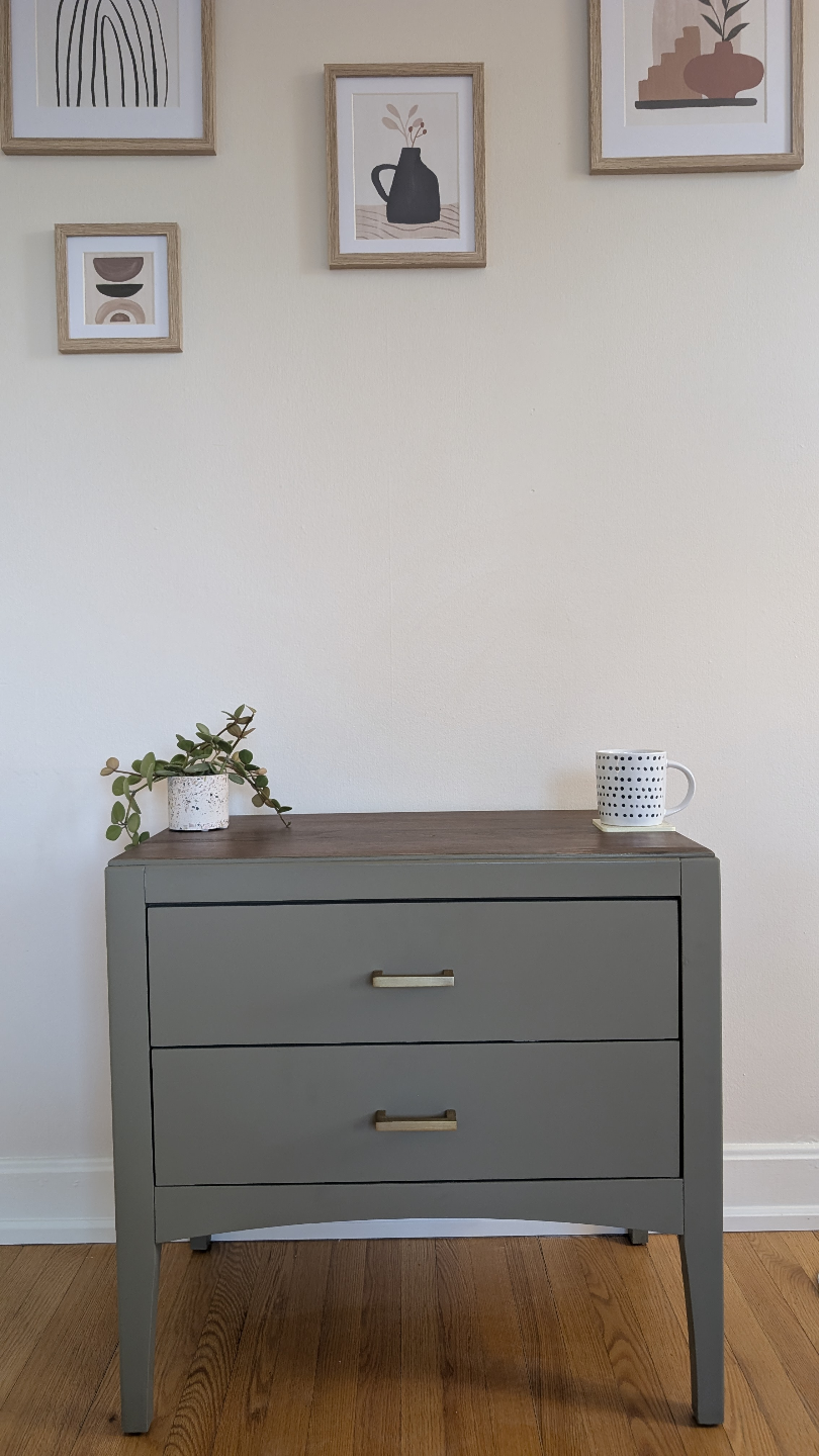 Refinished Side Table /Nightstand - photo 2