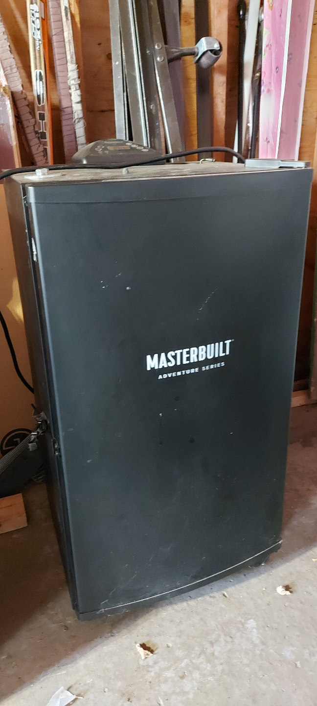 Masterbuilt Electric Smoker