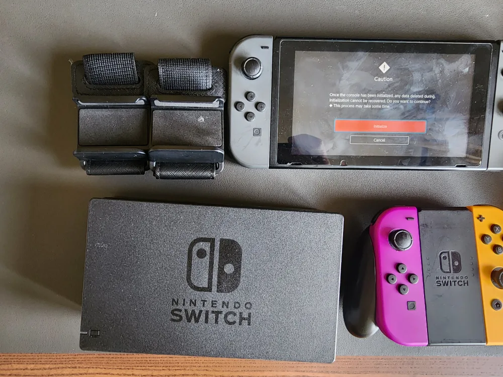 Nintendo Switch Console Bundle  lot image indicator(3)