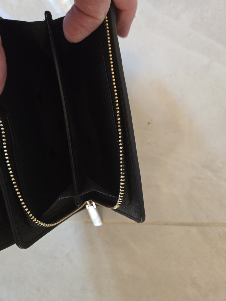 Kate Spade New York Black Leather Wallet - photo 4