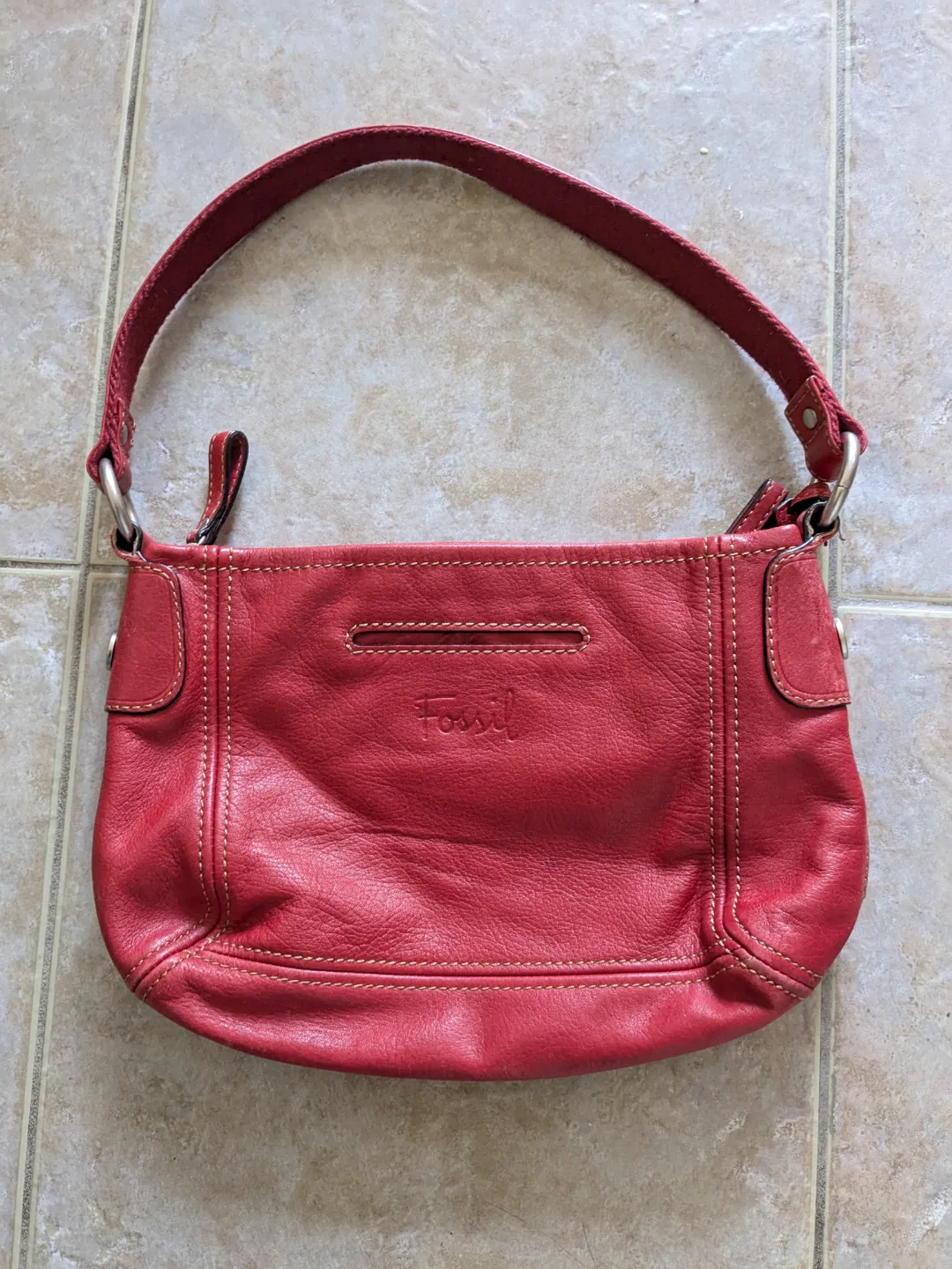 Fossil Red Leather Shoulder Bag image indicator(2)